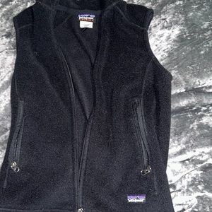 Women’s Patagonia fleece vest